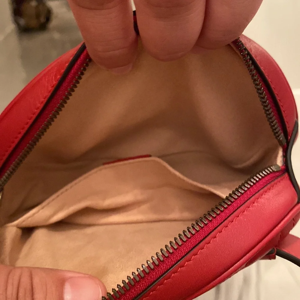 Red Gucci GG Marmont Matelasse leather belt bag - Picture 3 of 7